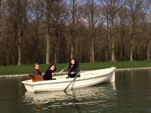 Anna, Lauren et Erica, Grand canal de Versailles