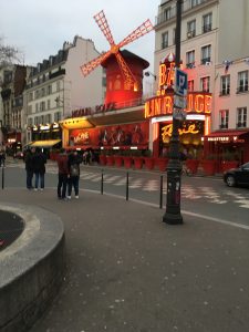 Le Moulin Rouge